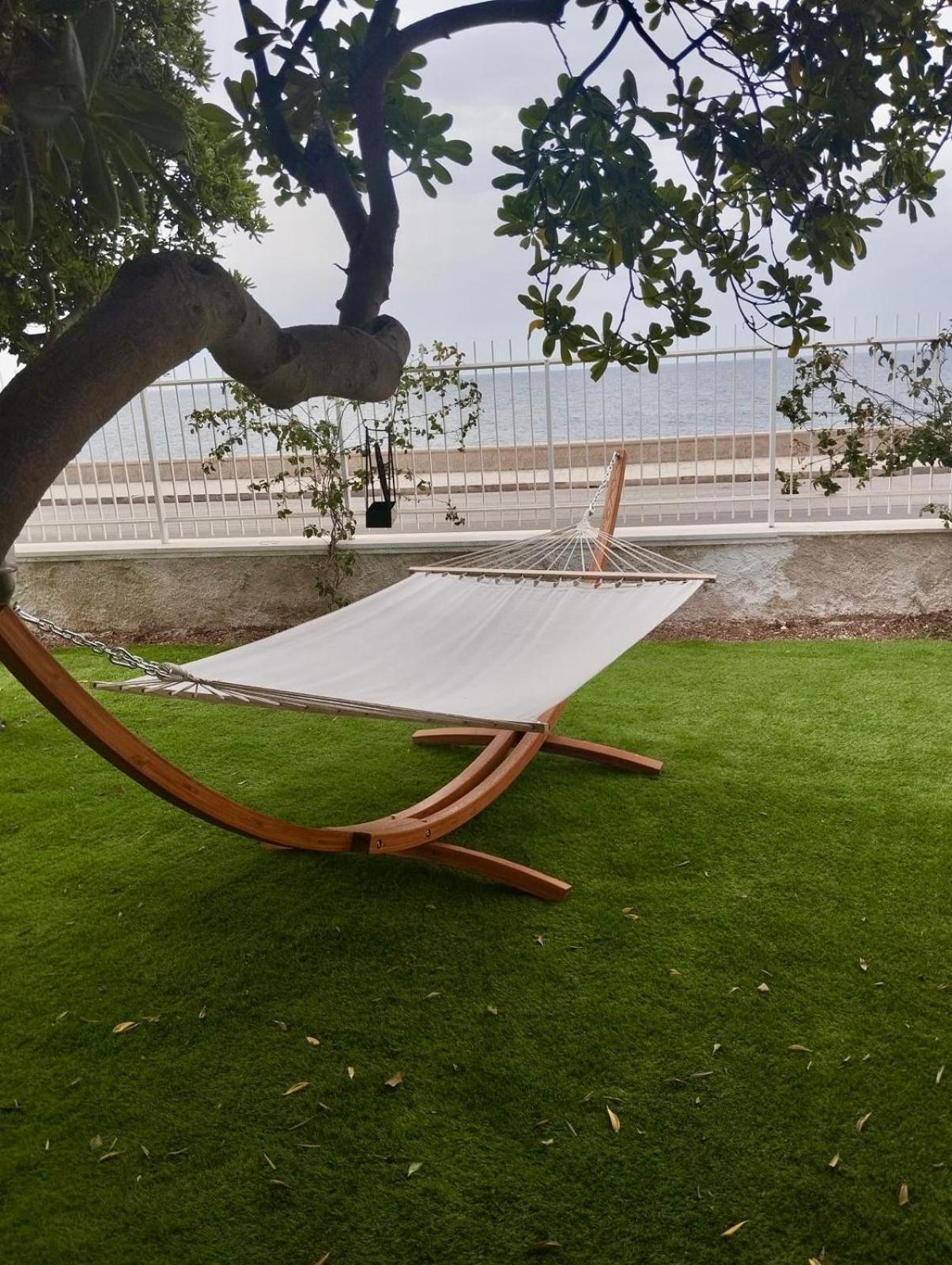 12 Passi Dal Mare Hotel Bari Eksteriør billede